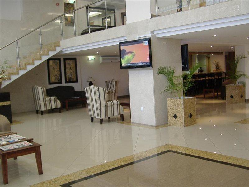Vip Inn Beira Exterior photo