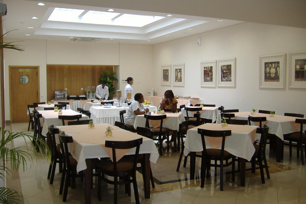 Vip Inn Beira Exterior photo